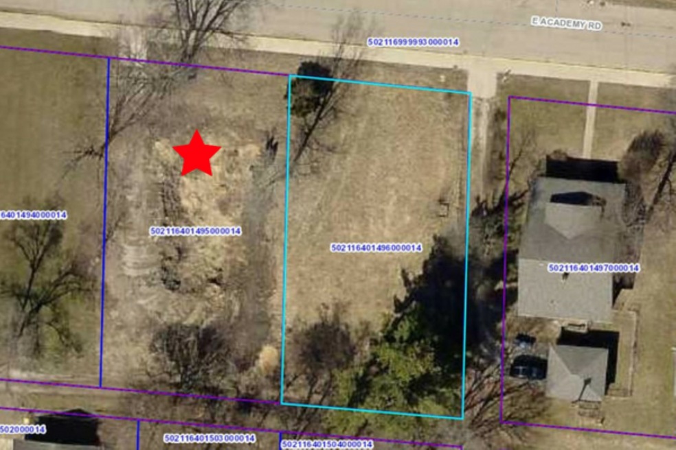 913 Academy Rd, Culver, IN 46511 - photo 1