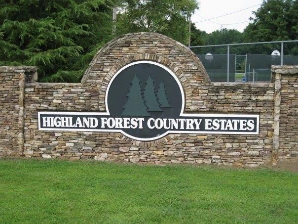 10325638_603231873107703_523002025252840