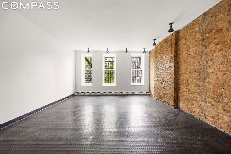 Sold $610,000 • Co-Listing Agent