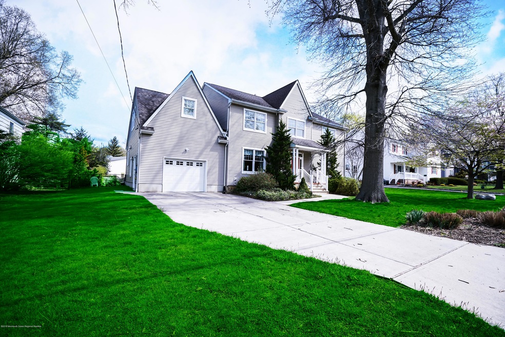 36 Silverwhite Road