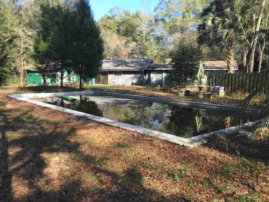 20 Peggy St, Crawfordville, FL 32327 - photo 1