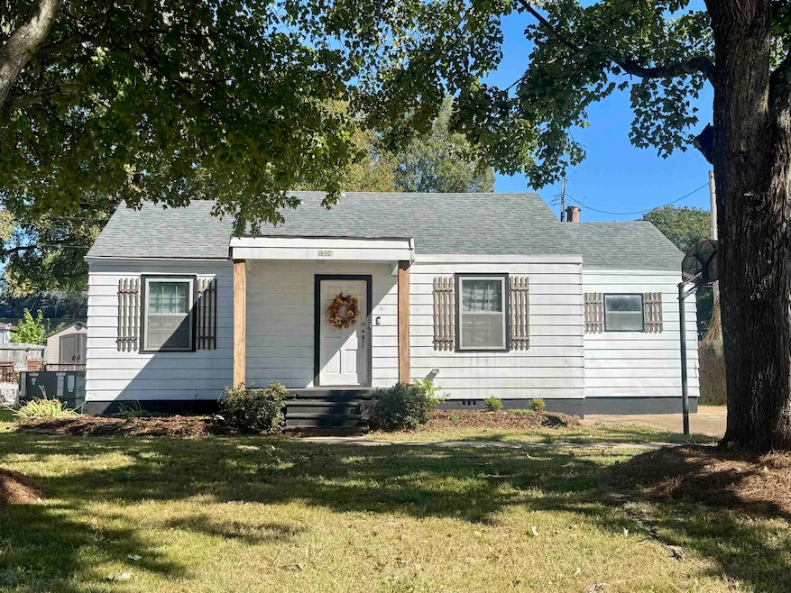 1506 E 28th St, Sheffield, AL 35660 - photo 1