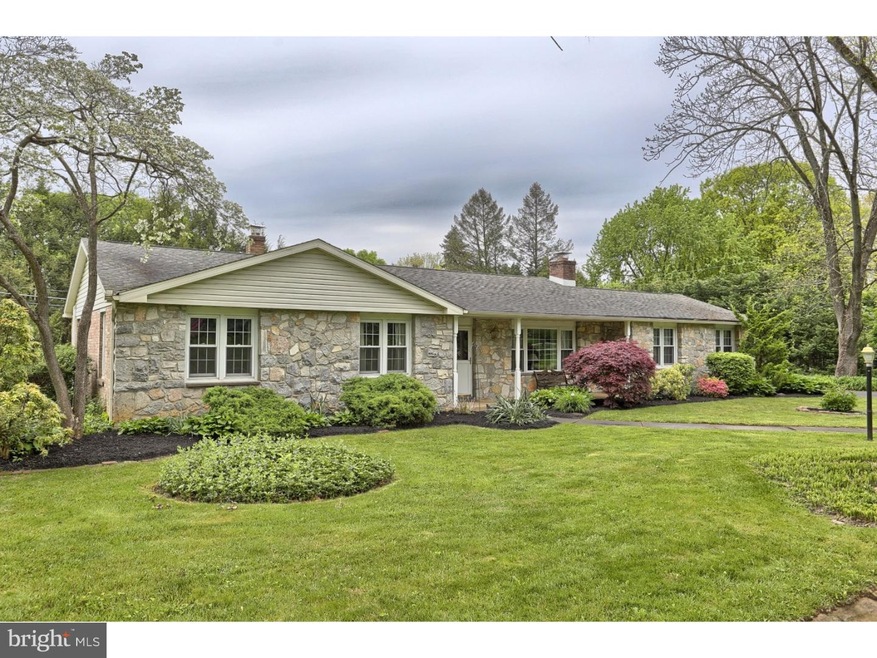 1609 Meadowlark Rd, Reading, PA 19610 - photo 1