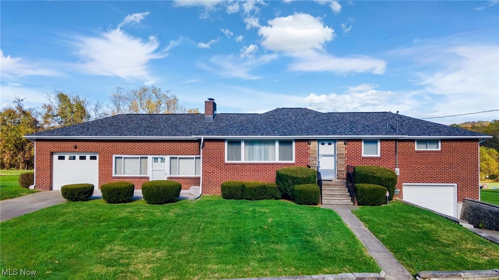 162 Locust Ln, Follansbee, WV 26037 - photo 1