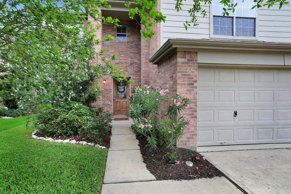 29530 N Legends Bend Dr, Spring, TX 77386 - photo 1