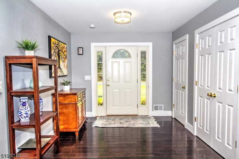 3 Hard Bargain Rd, Oak Ridge, NJ 07438 - photo 1