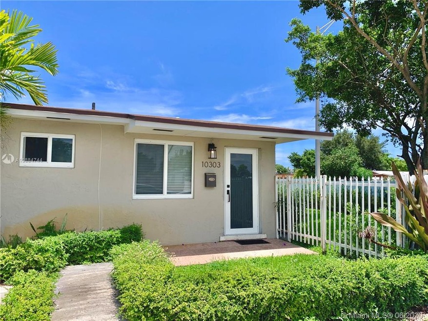 10303 NW 35th Place, Miami, FL 33147 - photo 1