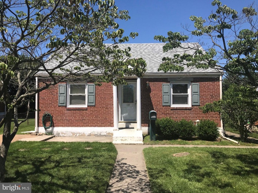 135 Stanley Ln, New Castle, DE 19720 - photo 1