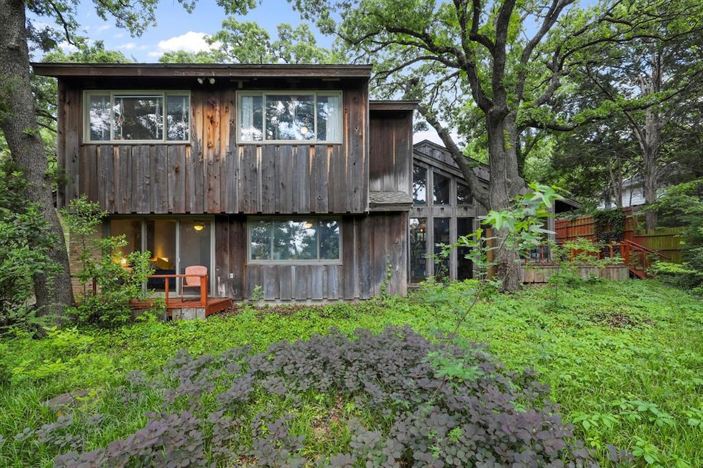 1219 Highland Park Rd, Denton, TX 76205 - photo 1