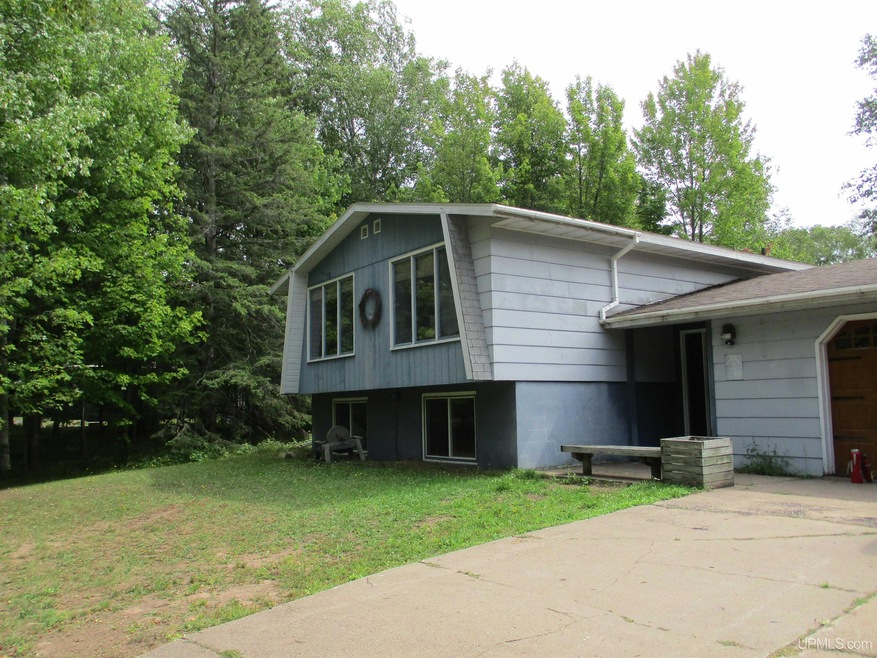 22073 Old Norwich Trail unit 3, Ontonagon, MI 49953 - photo 1