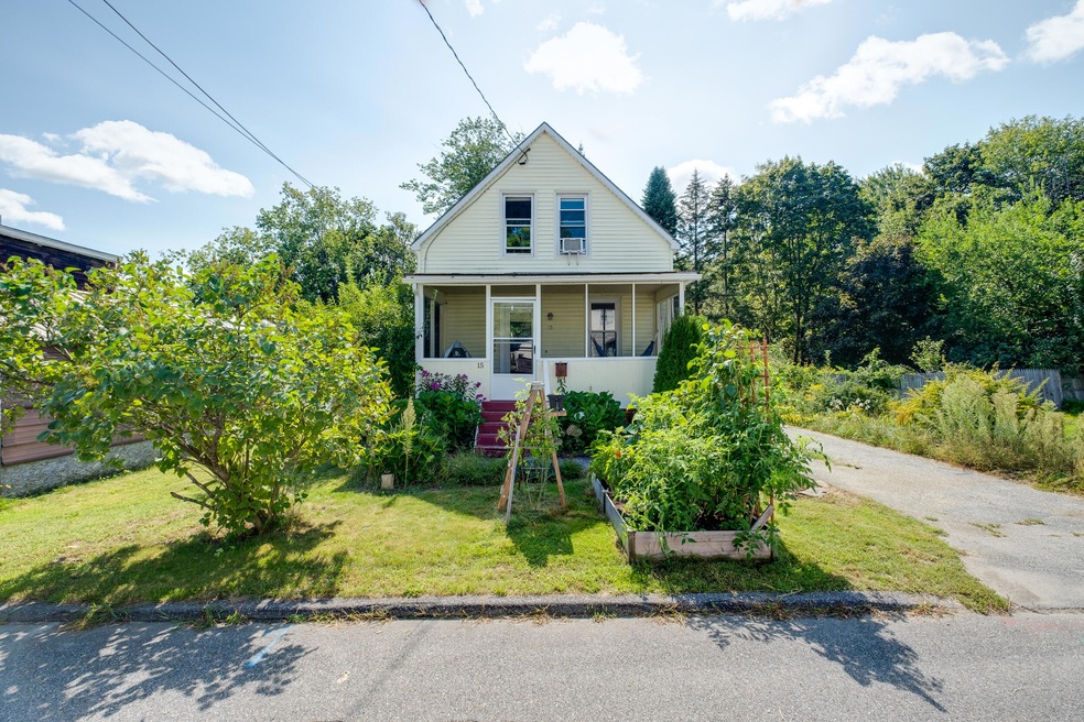 15 University St_Portland_35