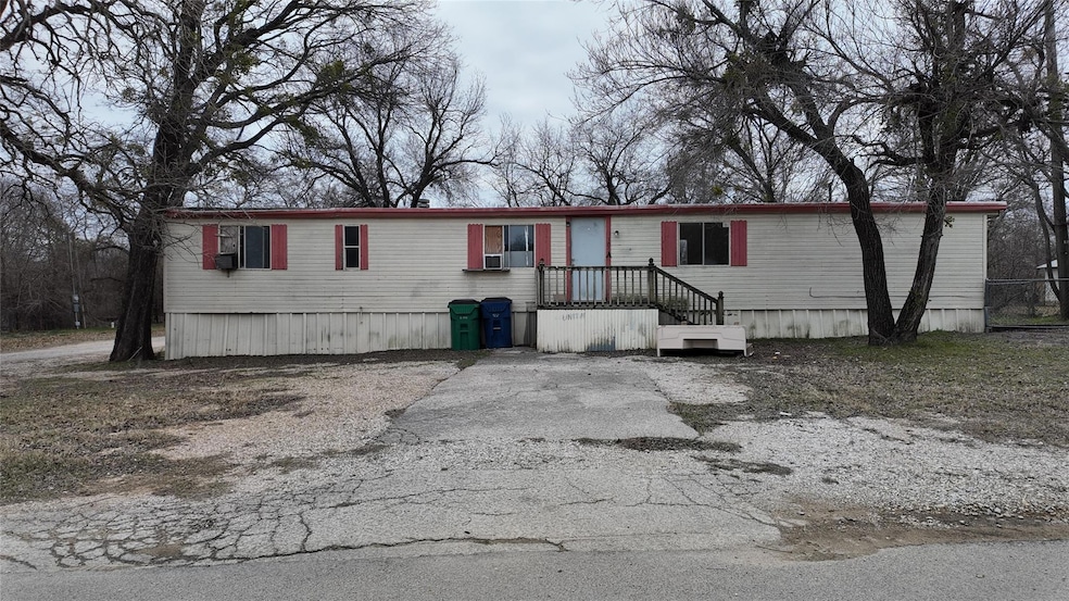 View of manufactured / mobile home