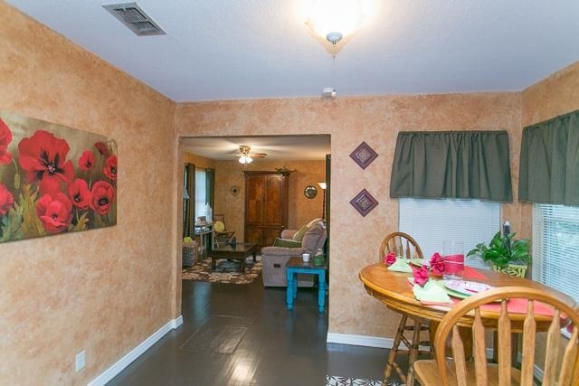 921 W Ellis Dr, Tyler, TX 75701 - photo 1