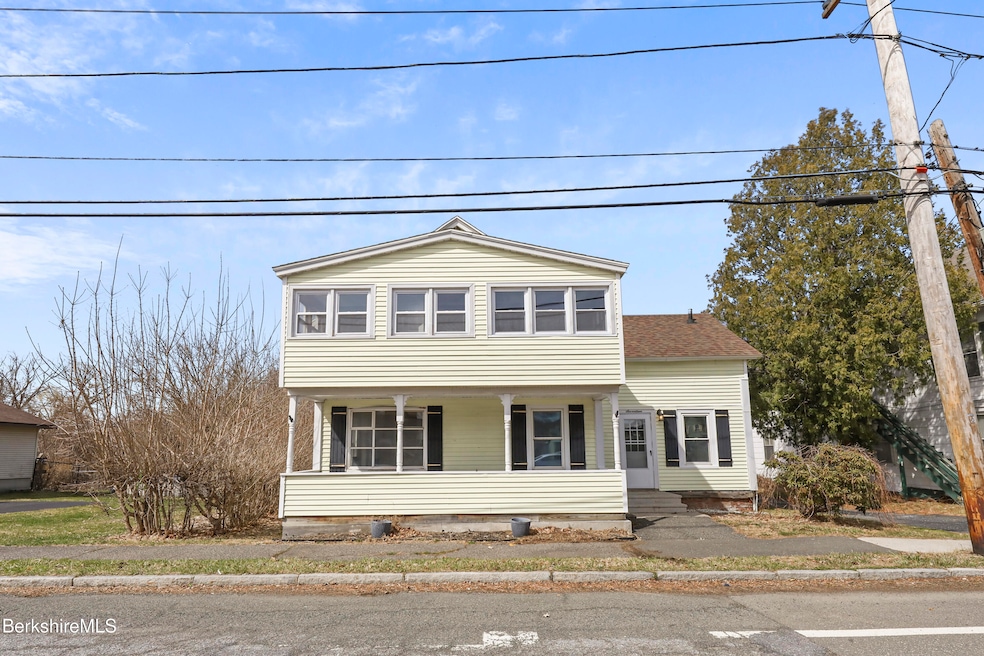 17 Phelps Ave, North Adams, MA 01247 - photo 1