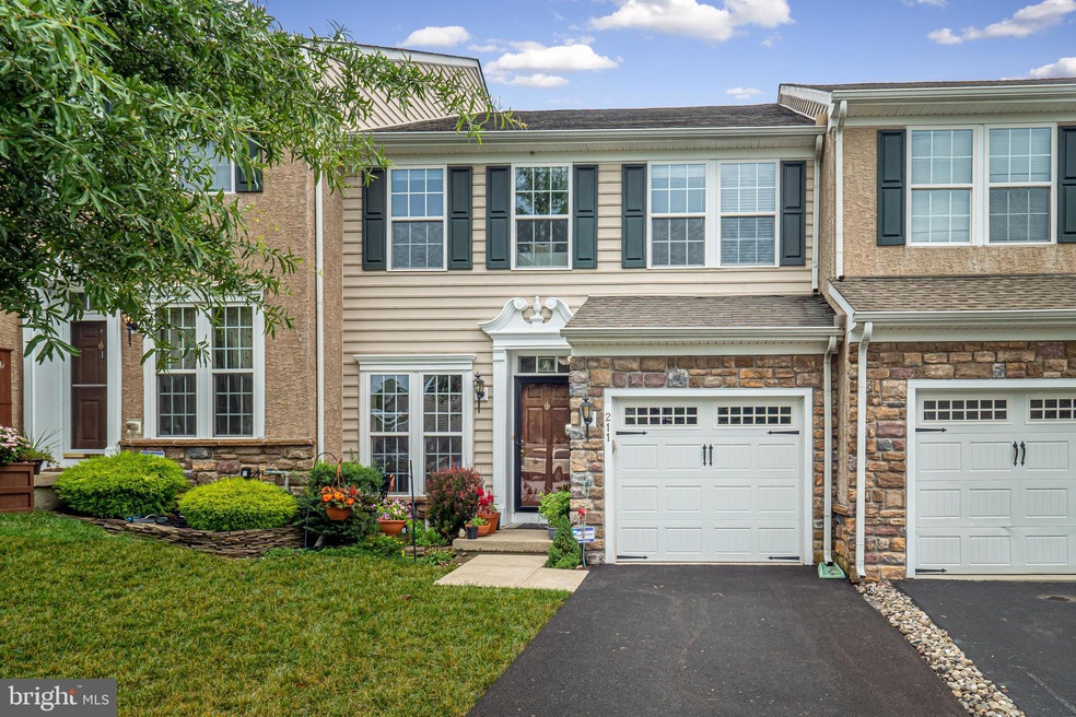 211 Tall Trees Cir, Downingtown, PA 19335 - photo 1