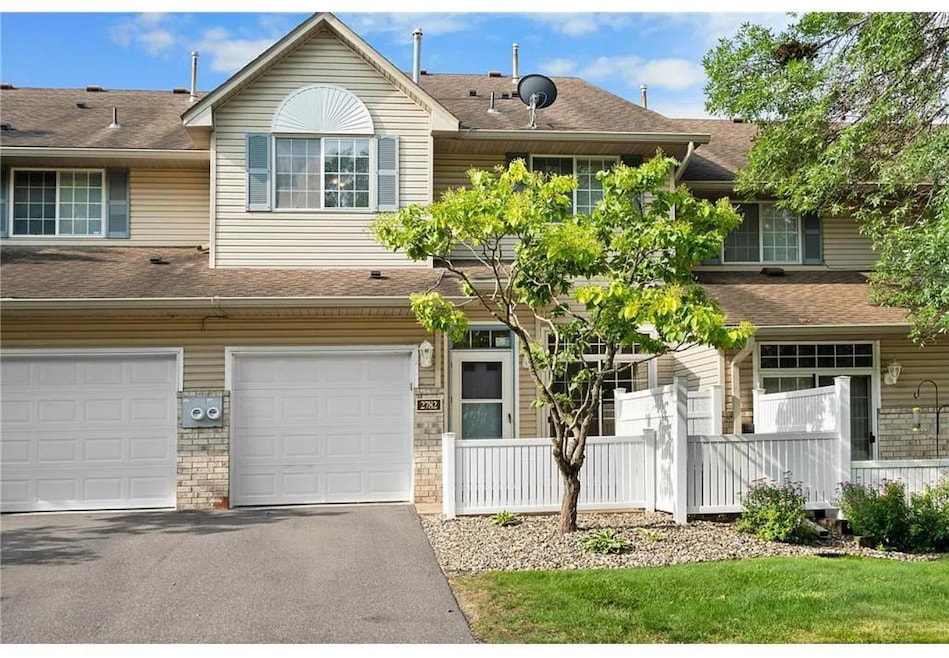 2782 Mallard Dr, Woodbury, MN 55125 - photo 1