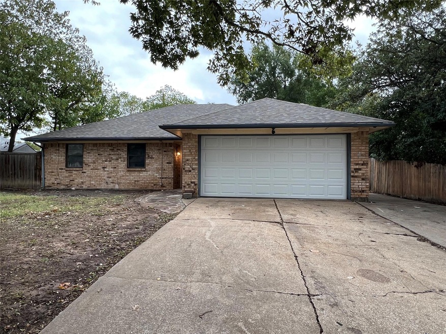 3021 Northridge Dr, Sherman, TX 75090 - photo 1