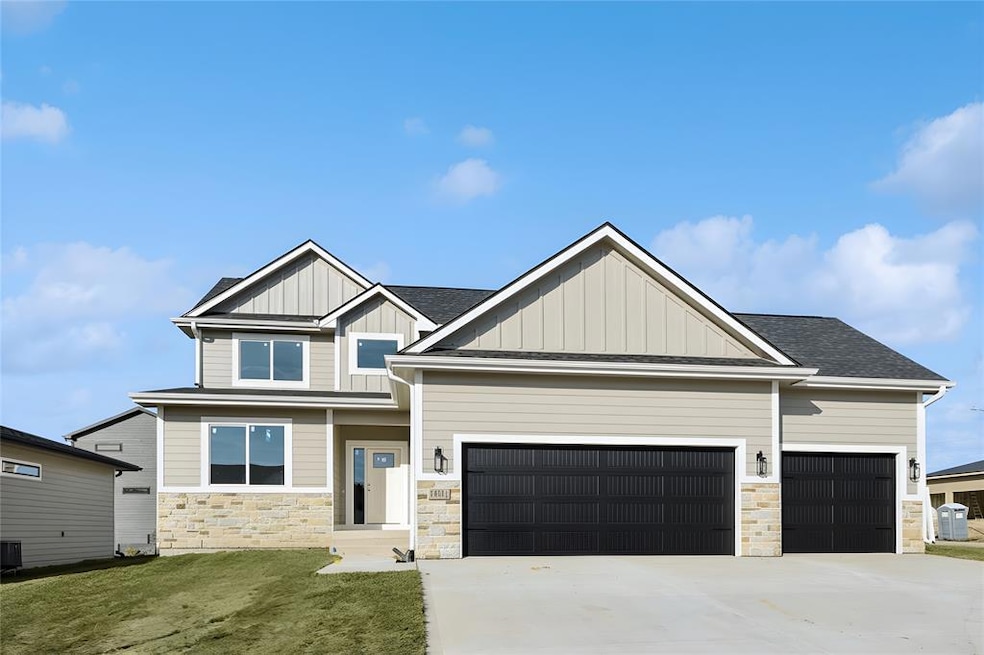 For Sale $564,900 • Co-Listing Agent