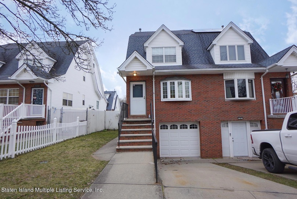 128 STIEG AVENUE