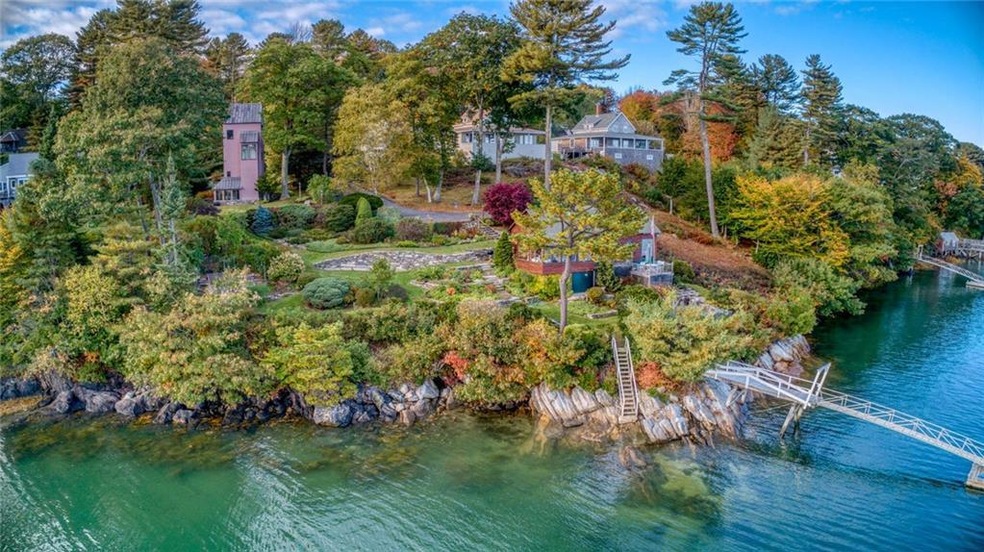 33 Harraseeket Rd, Freeport, ME 04032 - photo 1