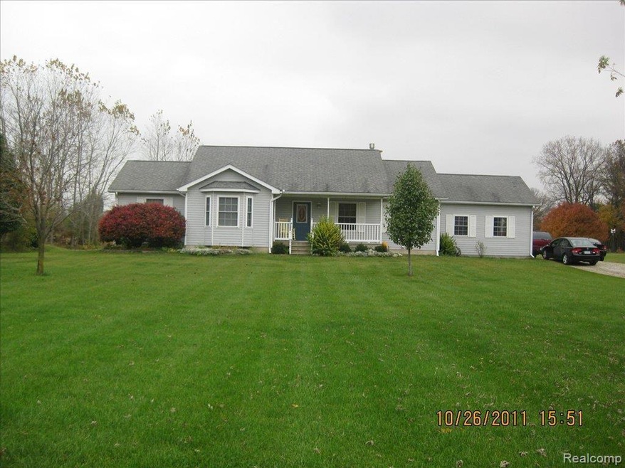 12824 Sweitzer Rd, Carleton, MI 48117 - photo 1