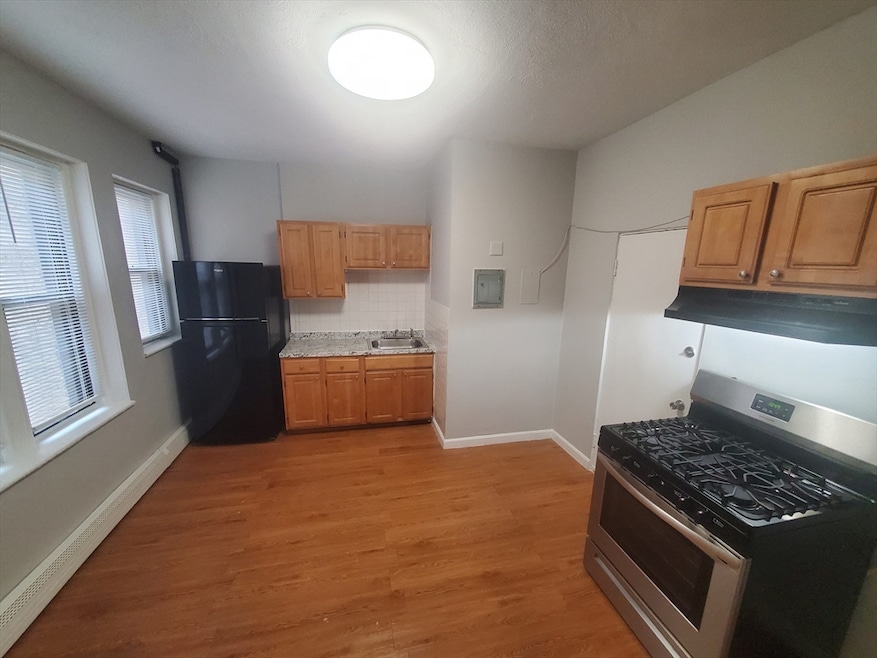 10 Abbotsford St unit 4, Boston, MA 02121 - photo 1