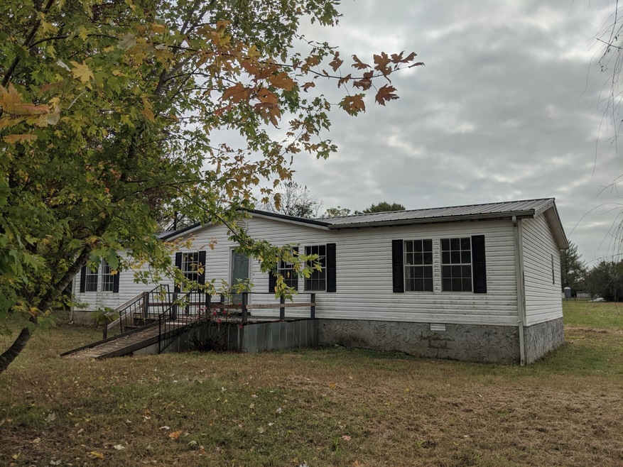 120 Robinson Ln, Shelbyville, TN 37160 - photo 1