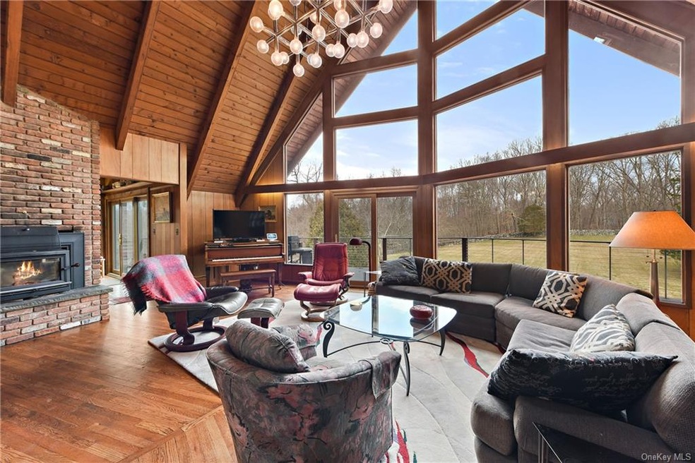 5 Croton Lake Rd, Croton On Hudson, NY 10520 - photo 1