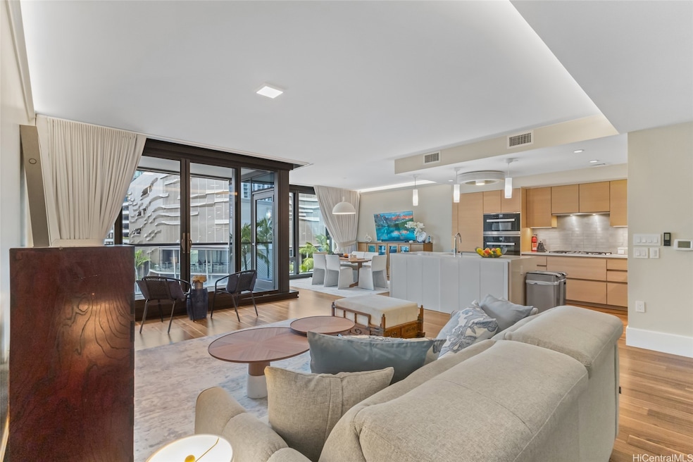 Anaha unit 307, Honolulu, HI 96814 - photo 1