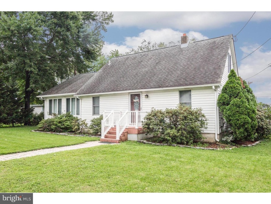 2303 Wollaston Rd, Wilmington, DE 19808 - photo 1