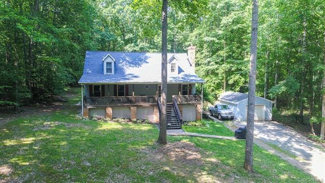 FRONT EXTERIOR W/ MAINTENANCE FREE VINYL SIDING, F