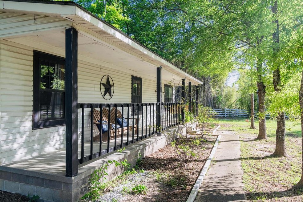 126 Cr 421, Oxford, MS 38655 - photo 1