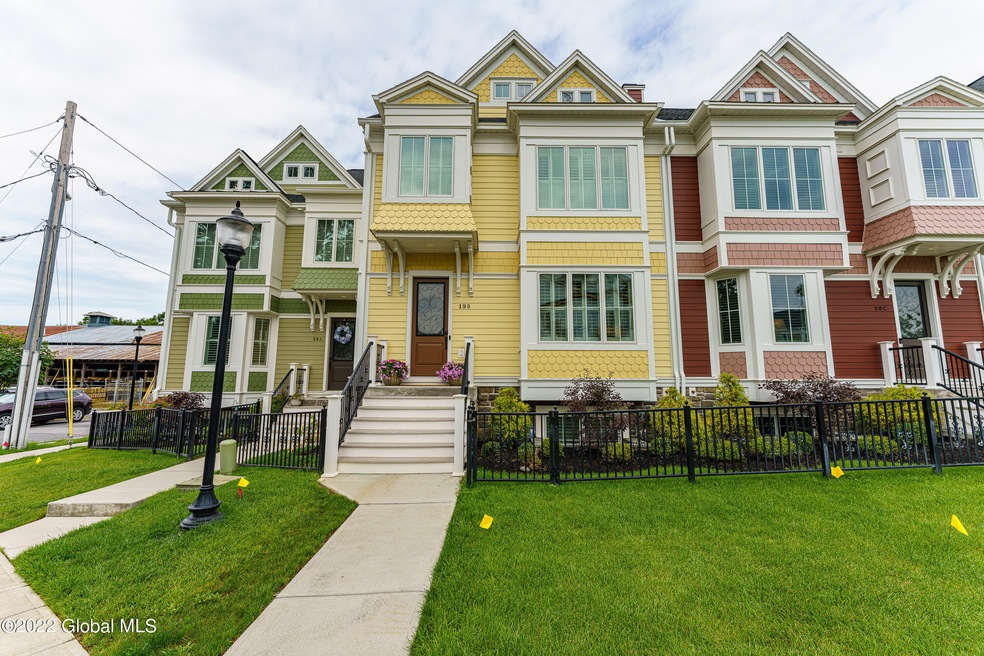 19 Cherry St, Saratoga Springs, NY 12866 - photo 1