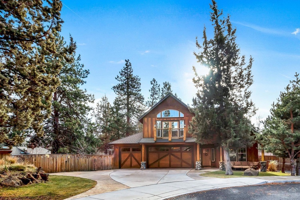 20125 Wapiti Ct, Bend, OR 97702 - photo 1