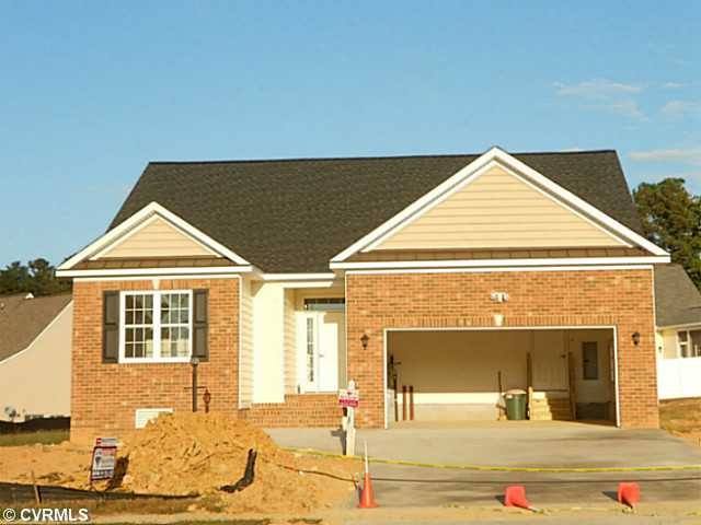 6613 St Laurence Dr, Prince George, VA 23875 - photo 1