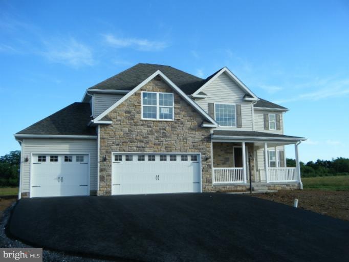 2457 Cornwall Rd, Chambersburg, PA 17202 - photo 1