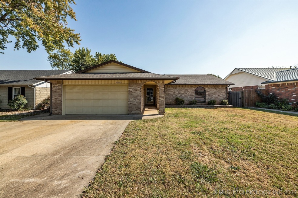 5609 S 89th East Ave, Tulsa, OK 74145 - photo 1