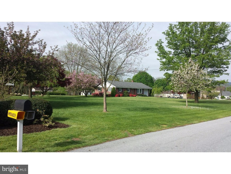 40 Ogden Dr, Birdsboro, PA 19508 - photo 1