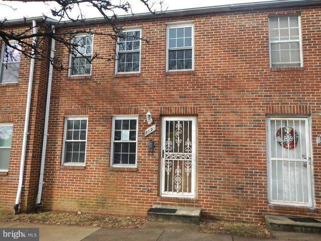 812 N Central Ave, Baltimore, MD 21202 - photo 1