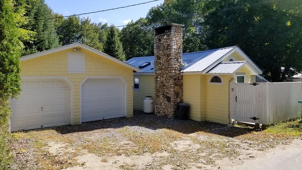 9 Warren St, Bridgton, ME 04009 - photo 1