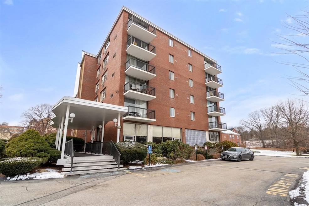 Sold $658,000 • Co-Listing Agent