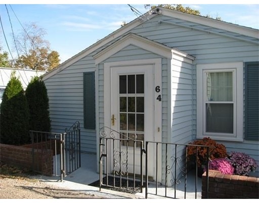 64 Overlook Rd, West Roxbury, MA 02132 - photo 1