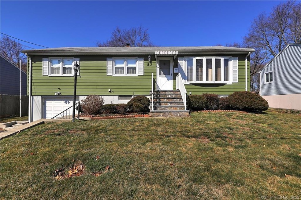 Ranch with 3 Bedrooms in West Shore