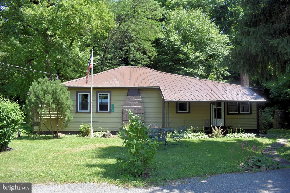 843 Mickey Inn Ln, Chambersburg, PA 17202 - photo 1