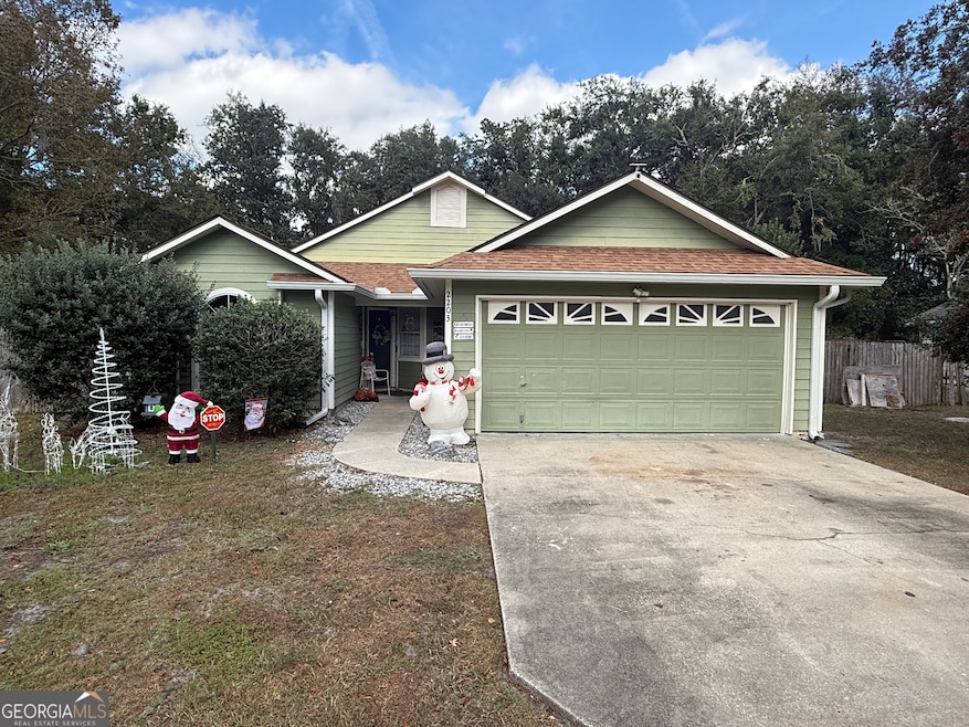 2203 Windsor St, Saint Marys, GA 31558 - photo 1
