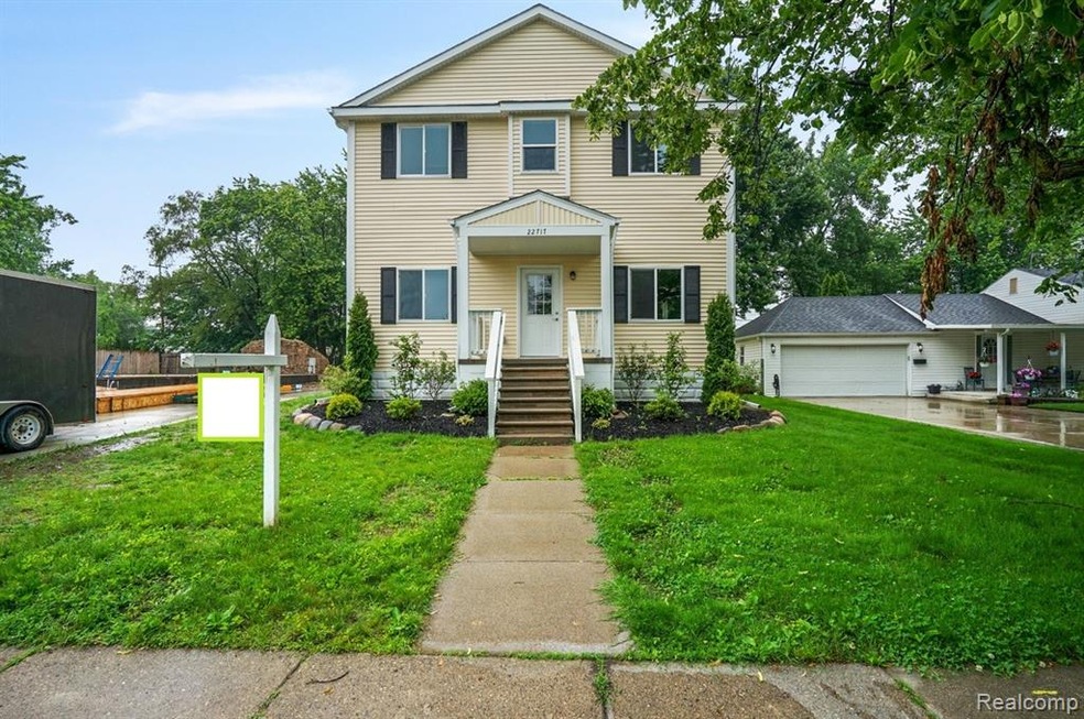 Lake Blvd Front.jpg