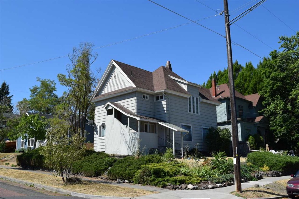 1901 W 1st Ave, Spokane, WA 99201 - photo 1