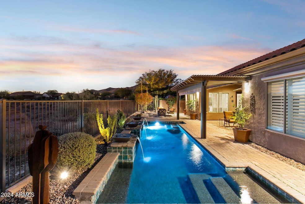 40806 N Lytham Ct, Phoenix, AZ 85086 - photo 1