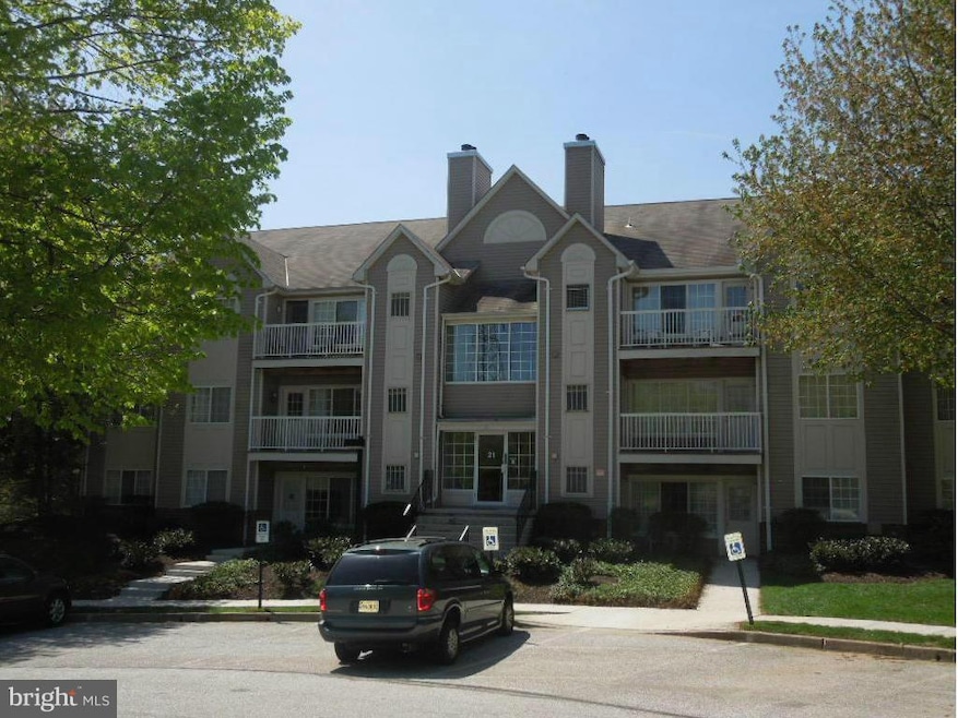 21 Tintern Ct unit 301, Lutherville Timonium, MD 21093 - photo 1