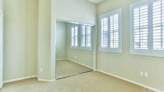 33805 Rustridge St, Temecula, CA 92592 - photo 1
